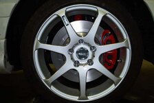 302wheel-closeup-med.jpg