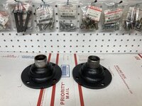 1G 4 BOLT Axle Cups