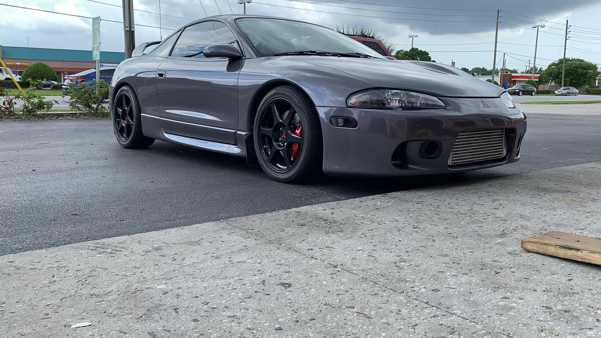 modified mitsubishi eclipse